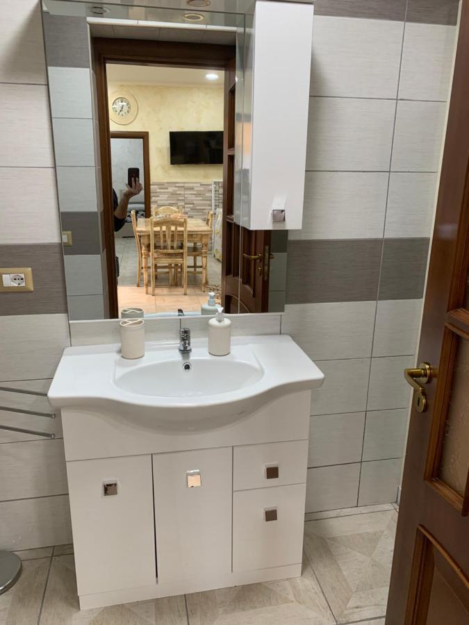 Casa vacanza Kristal Aeroporto di Catania Fontana Rossa Esterno foto